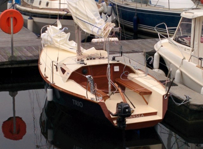 waarschip-21-achteraanzicht